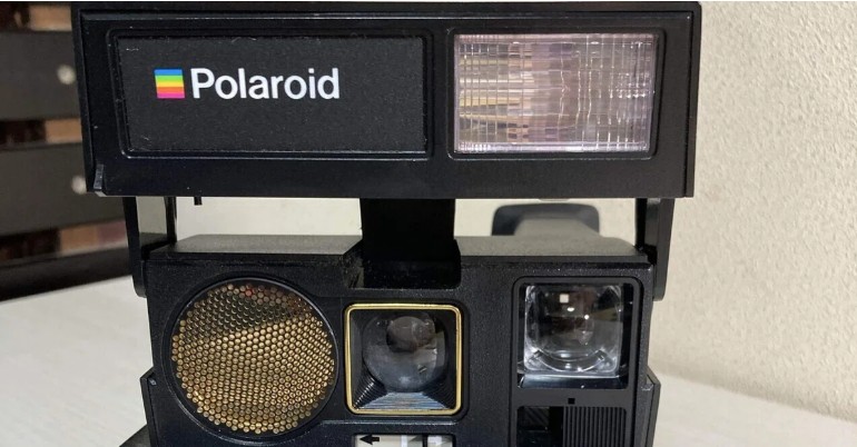 polaroid camera